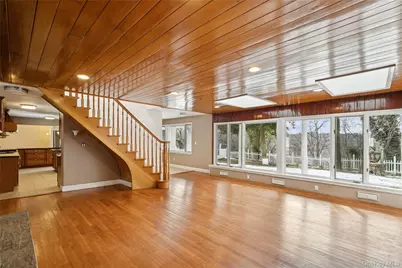 549 Woodbury Road, Cold Spring Harbor, NY 11724 - Photo 12