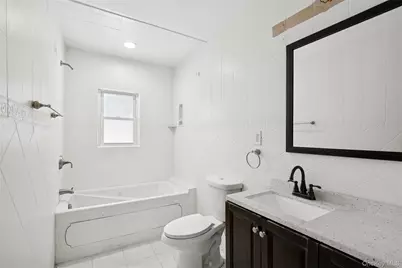 549 Woodbury Road, Cold Spring Harbor, NY 11724 - Photo 44