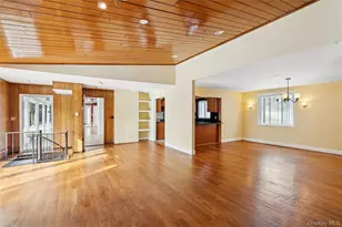 549 Woodbury Rd, Cold Spring Harbor, NY 11724 - Photo 24