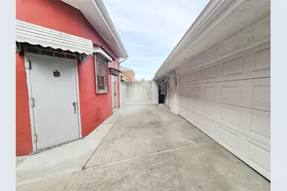 2037 149th Street, Whitestone, NY 11357 - Photo 16