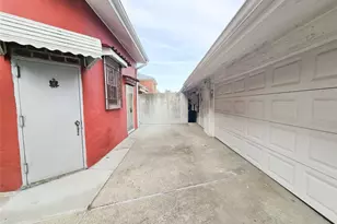 20-37 149th St, Whitestone, NY 11357 - Photo 16