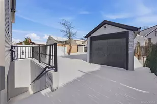 140-51 169th St, Jamaica, NY 11434 - Photo 2