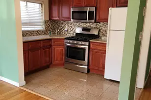 128-13 145th St, Jamaica, NY 11436 - Photo 4