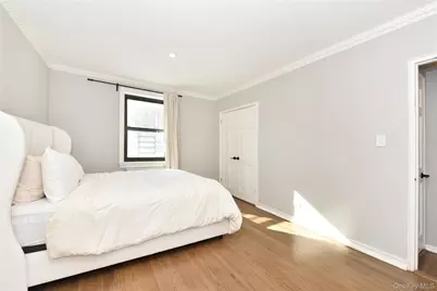 211-06 75th Avenue #2E, Bayside, NY 11364 - Photo 10