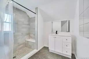 10 Petal Ln, Hicksville, NY 11801 - Photo 24