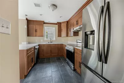 316 E 4th Street, Mount Vernon, NY 10553 - Photo 22