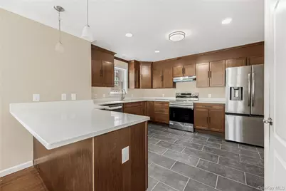 320 E 4th Street, Mount Vernon, NY 10553 - Photo 26