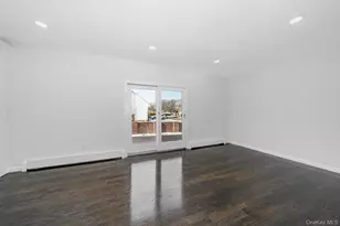 42 Ronald Dr N, Amityville, NY 11701 - Photo 12