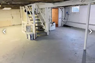 61 Violet Ave, Poughkeepsie, NY 12601 - Photo 16