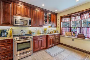 27-24 166th St, Flushing, NY 11358 - Photo 8