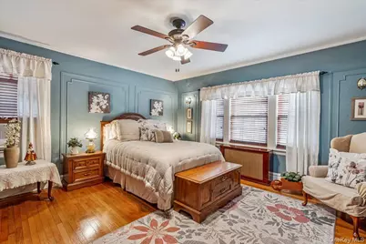 2724 166th Street, Flushing, NY 11358 - Photo 16