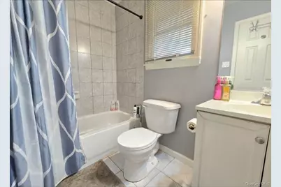 27 Dillmont Drive, Smithtown, NY 11787 - Photo 16