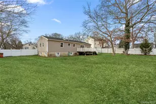 6 Edward Ct, Ronkonkoma, NY 11779 - Photo 30