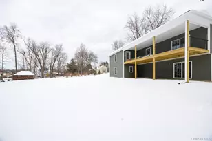 15 Tompkins Ave, Glenham, NY 12527 - Photo 6