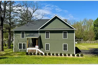 15 Tompkins Avenue, Glenham, NY 12527 - Photo 1