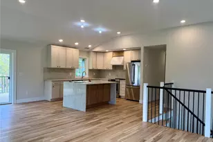 15 Tompkins Ave, Glenham, NY 12527 - Photo 2
