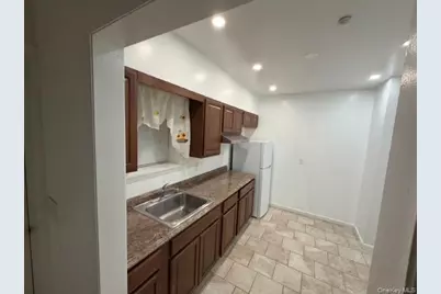 [Address not provided], Elmsford, NY 10523 - Photo 18