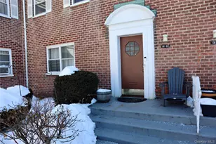 131-39 234th St, Rosedale, NY 11422 - Photo 1