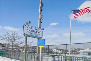 825 S Ocean Ave, Freeport, NY 11520 - Photo 28