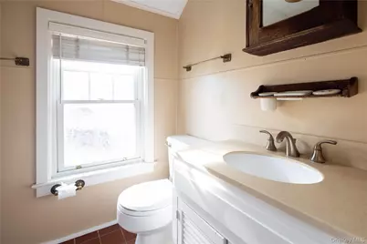 506 5th Street, Greenport, NY 11944 - Photo 16