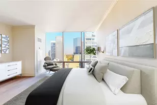 641 5th Ave, New York, NY 10022 - Photo 2