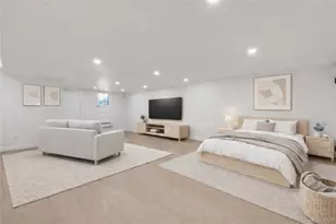 962 E 221st St, Bronx, NY 10469 - Photo 14