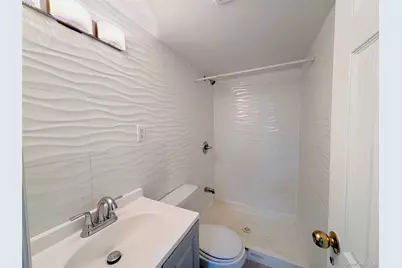 11701 14th Avenue #1F, College Point, NY 11356 - Photo 10