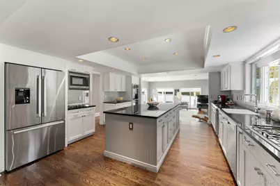 1 Grand Park Avenue, Scarsdale, NY 10583 - Photo 10