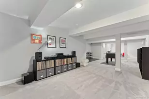 1 Grand Park Ave, Scarsdale, NY 10583 - Photo 30