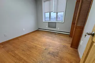 3799 E Tremont Ave, Bronx, NY 10465 - Photo 2