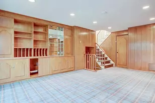 25 North Dr, Great Neck, NY 11021 - Photo 6