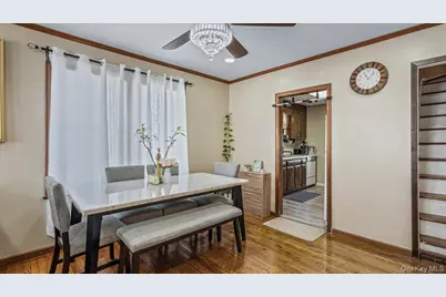 101 Stewart Street, Floral Park, NY 11001 - Photo 6