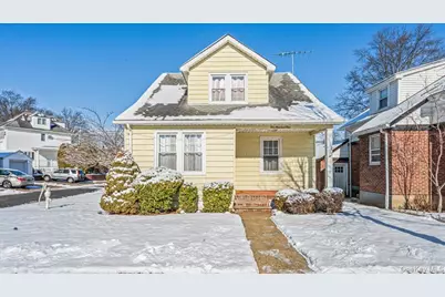 101 Stewart Street, Floral Park, NY 11001 - Photo 1