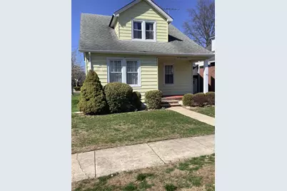 101 Stewart Street, Floral Park, NY 11001 - Photo 2