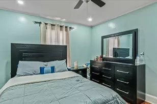 101 Stewart St, Floral Park, NY 11001 - Photo 10