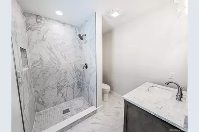 36 Brian Street, Holbrook, NY 11741 - Photo 16