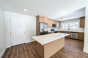 36 Brian St, Holbrook, NY 11741 - Photo 10