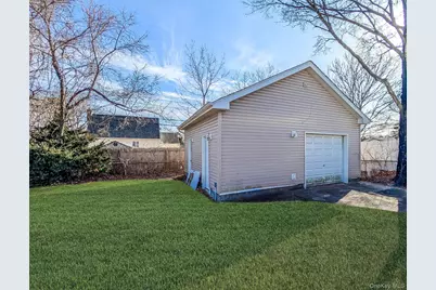 99 Wagon Lane, Centereach, NY 11720 - Photo 22