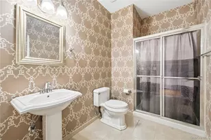 307 Medea Way, Central Islip, NY 11722 - Photo 6