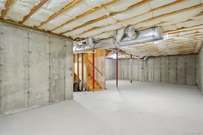 307 Medea Way, Central Islip, NY 11722 - Photo 26