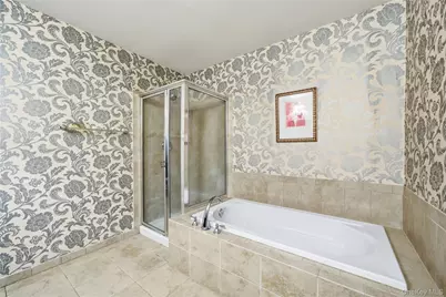 307 Medea Way, Central Islip, NY 11722 - Photo 24