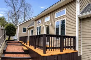 70 Camp Dr, Rhinebeck, NY 12572 - Photo 2