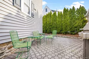 551 Wolfs Ln, Pelham, NY 10803 - Photo 28