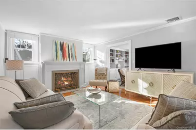 551 Wolfs Lane, Pelham, NY 10803 - Photo 4