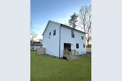 43 Shirley Lane, Medford, NY 11763 - Photo 26