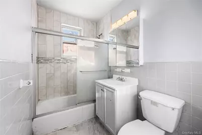 156 Centre Avenue #2G, New Rochelle, NY 10805 - Photo 8