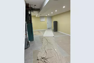 122-52 Springfield Boulevard, Springfield Gardens, NY 11413 - Photo 14