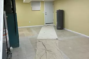 122-52 Springfield Blvd, Springfield Gardens, NY 11413 - Photo 14