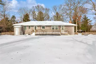 50 Laurelton Ave, Selden, NY 11784 - Photo 34