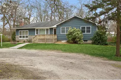 50 Laurelton Avenue, Selden, NY 11784 - Photo 30